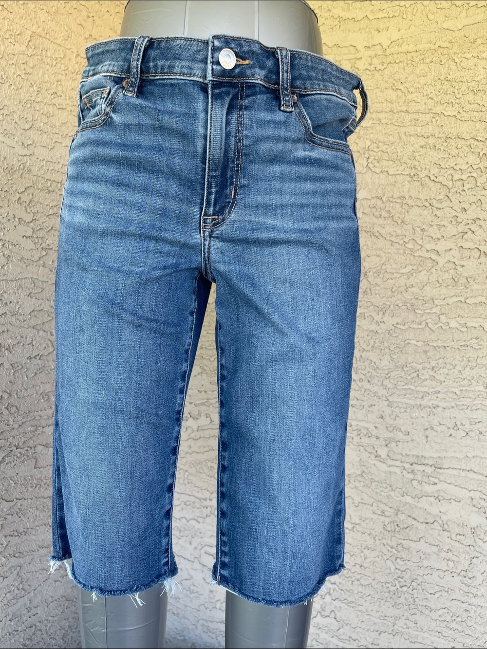 American Eagle next level stretch skinny Bermuda